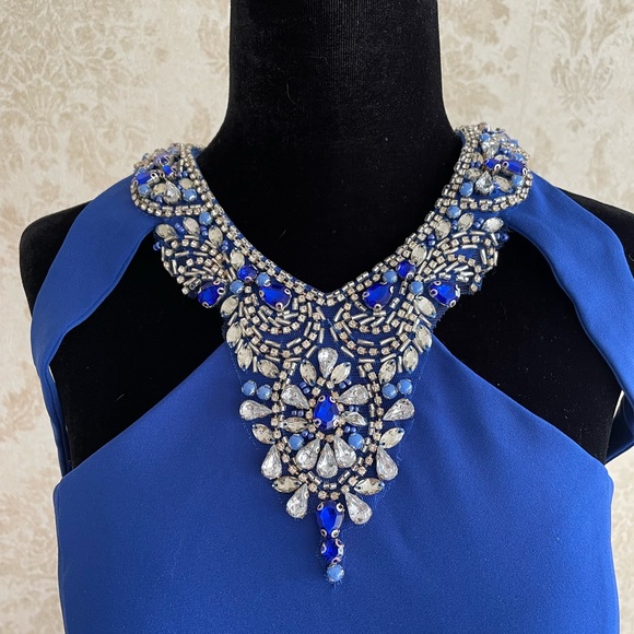 BNWT Nina Canacci beaded gown - Picture 2 of 11